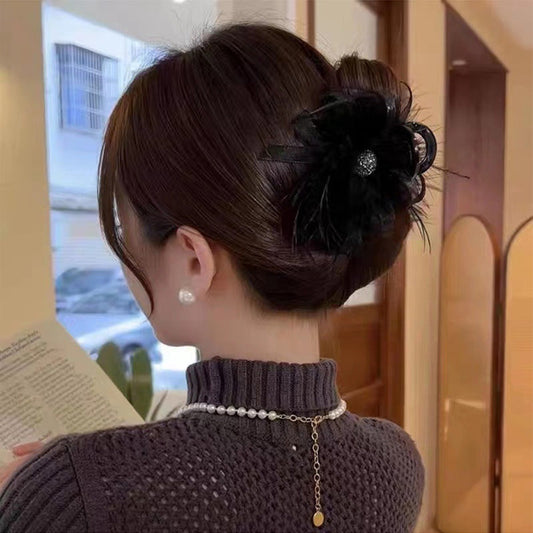 Creative Gift - Feather Mesh Plush Hair Clip Jewelry