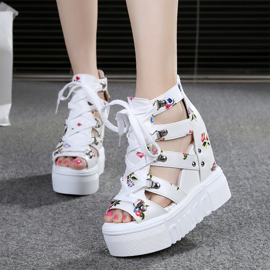 ✨Women's Elegant Cut-Out Sandals